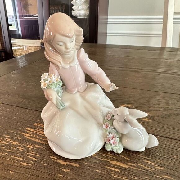LLADRO Forestland Encounter Girl with‎ Bunny Friend Vintage 2002 NEW - Picture 1 of 9